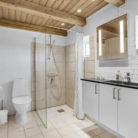 Feriehus Beautiful In With Kitchen *