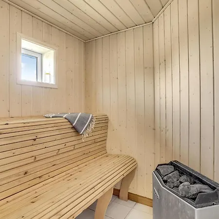 Beautiful In Ulfborg With Kitchen Holiday home *